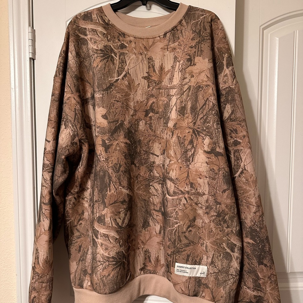 Comfort Collection Women's Crewneck Sweatshirt - Brown Camo